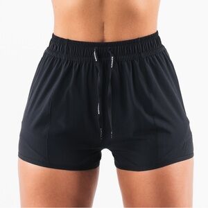 XL SWIFT SHORT 4.5 BLACK/WHITE